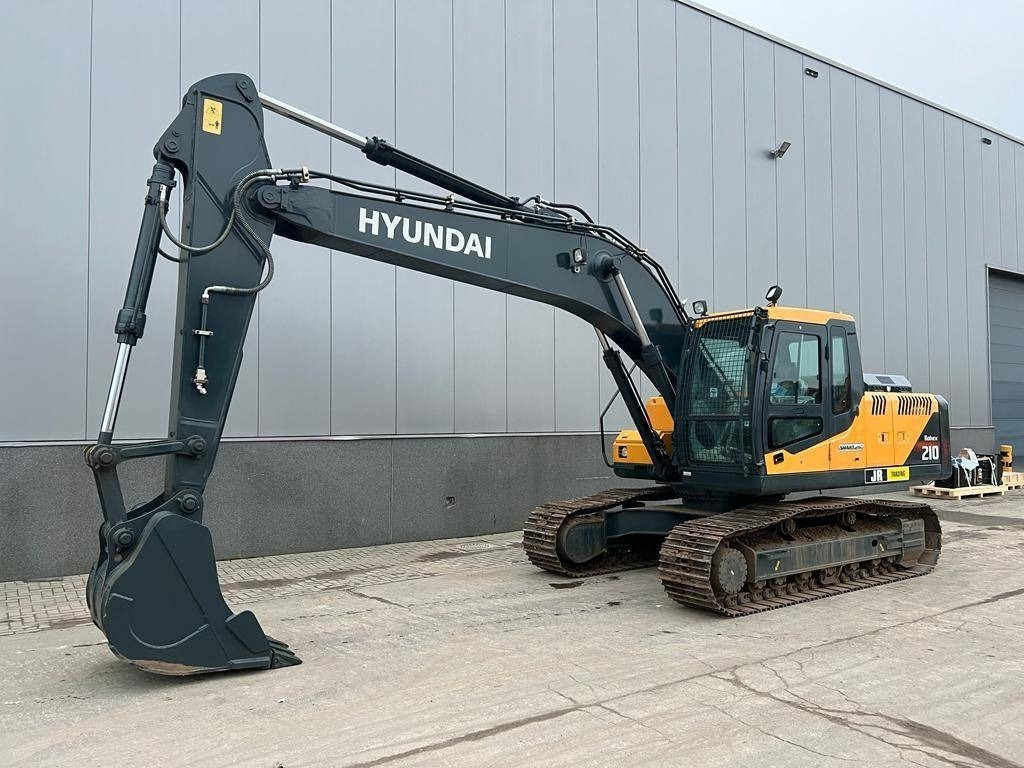Hyundai R 210 - Rupsgraafmachine: afbeelding 2 Hyundai R 210 - Rupsgraafmachine: afbeelding 2