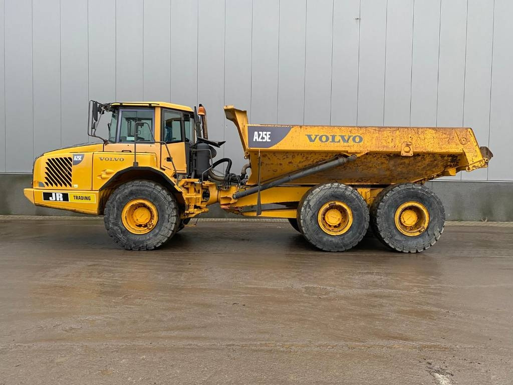Volvo A 25 E - Kiepwagen met knikbesturing: afbeelding 2 Volvo A 25 E - Kiepwagen met knikbesturing: afbeelding 2
