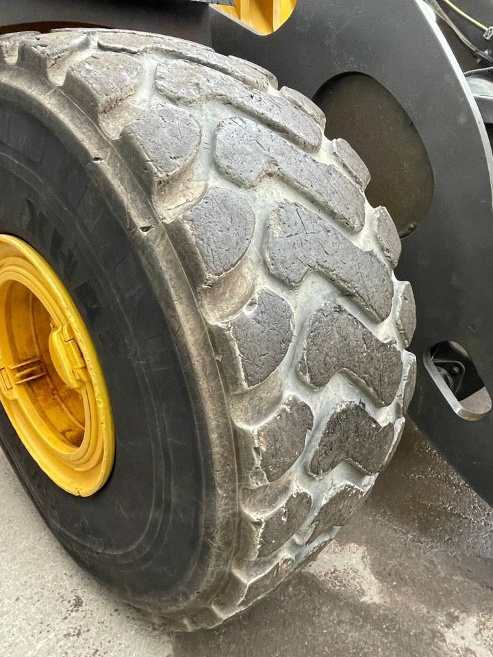 Wiellader Volvo L 260 H: afbeelding 31