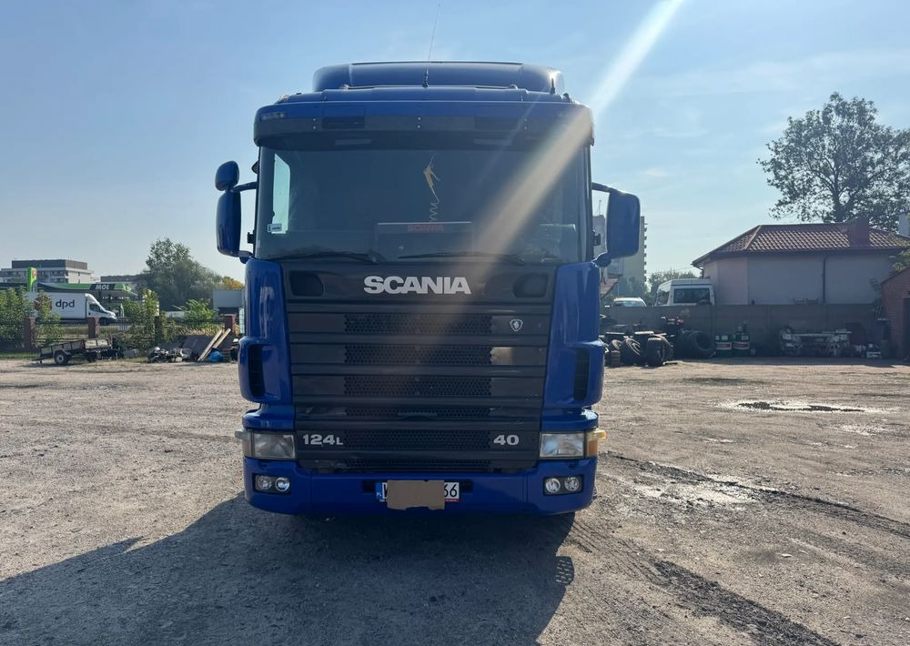 Scania 124l 400 - Trekker: afbeelding 1 Scania 124l 400 - Trekker: afbeelding 1