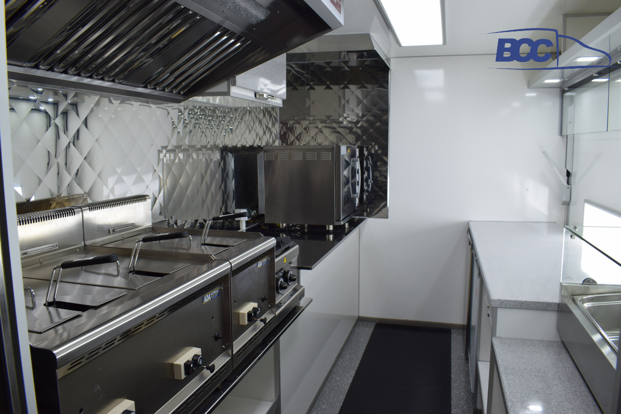 Leasing  BCC POLSKA - FOOD TRUCK - MOBILNA GASTRONOMIA - PEUGEOT BOXER BCC POLSKA - FOOD TRUCK - MOBILNA GASTRONOMIA - PEUGEOT BOXER: afbeelding 12