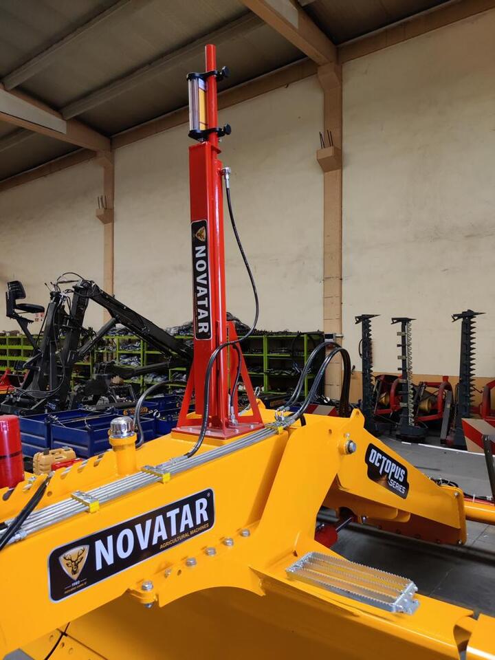 Novatar Laser Controlled Land Leveler - Grondbewerking toebehoor: afbeelding 4 Novatar Laser Controlled Land Leveler - Grondbewerking toebehoor: afbeelding 4