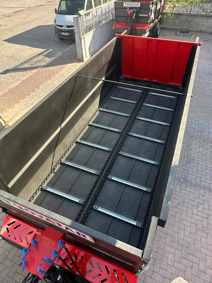 Novatar Manure Spreader Trailer 10 M3 - Mestverspreider: afbeelding 3 Novatar Manure Spreader Trailer 10 M3 - Mestverspreider: afbeelding 3