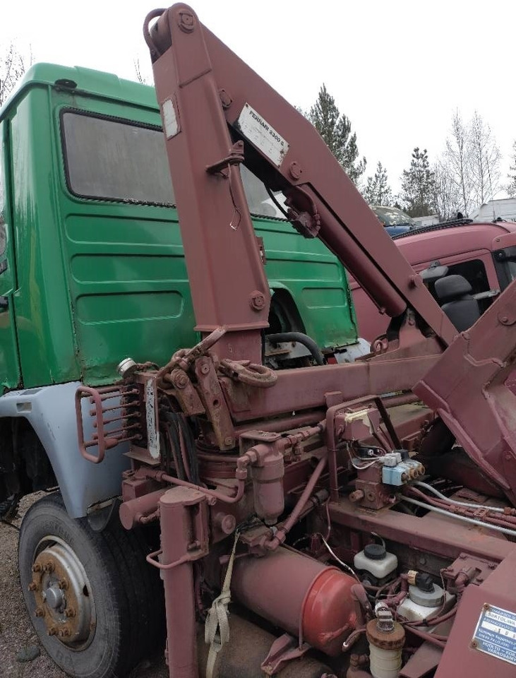Ferrari 2300 nosturi - Autolaadkraan voor Vrachtwagen: afbeelding 1 Ferrari 2300 nosturi - Autolaadkraan voor Vrachtwagen: afbeelding 1