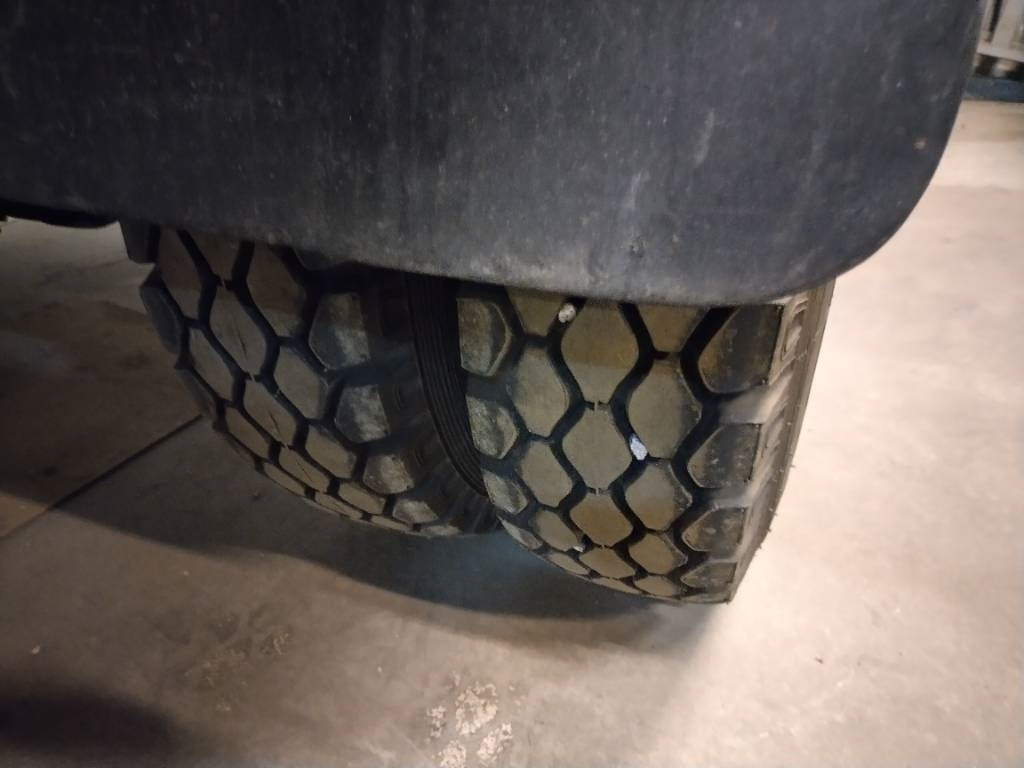 Mercedes-Benz 4x4 Kippilava,museo rekisterissä - Kipper vrachtwagen: afbeelding 4 Mercedes-Benz 4x4 Kippilava,museo rekisterissä - Kipper vrachtwagen: afbeelding 4