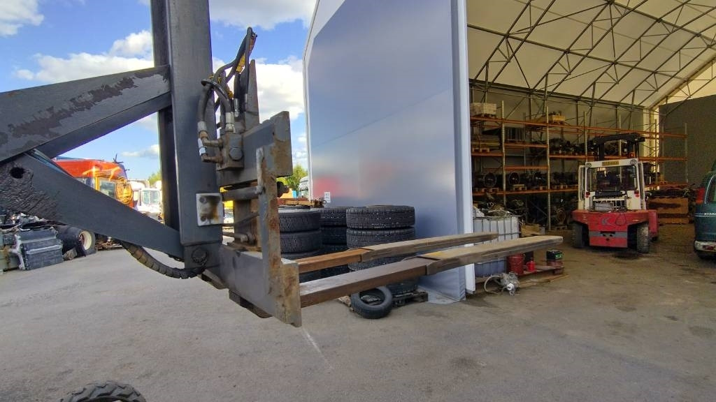 Moffett M4 25.4 ajoneuvotrukki - Meeneemheftruck: afbeelding 3 Moffett M4 25.4 ajoneuvotrukki - Meeneemheftruck: afbeelding 3