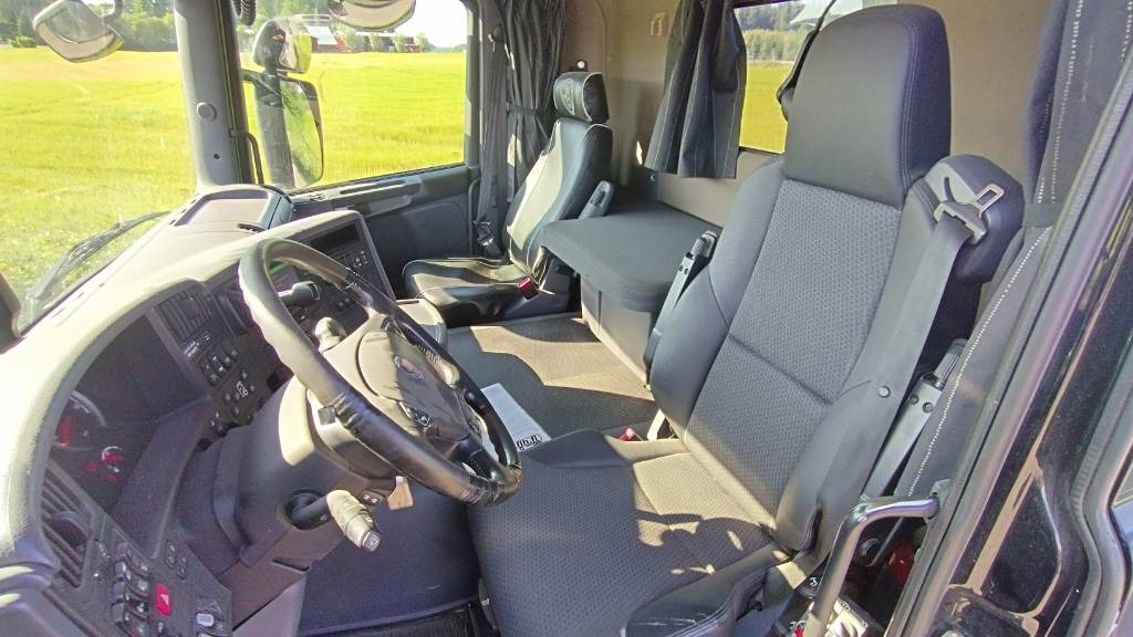 Portaalarmsysteem vrachtwagen Scania R490 8x4 multilift vaijerilaite,napaperät: afbeelding 6 Portaalarmsysteem vrachtwagen Scania R490 8x4 multilift vaijerilaite,napaperät: afbeelding 6