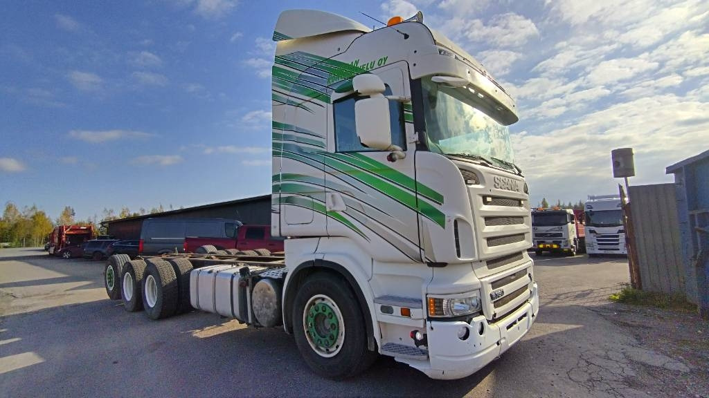 Scania R500 8x4 ilmajousi alusta  - Chassis vrachtwagen: afbeelding 1 Scania R500 8x4 ilmajousi alusta  - Chassis vrachtwagen: afbeelding 1