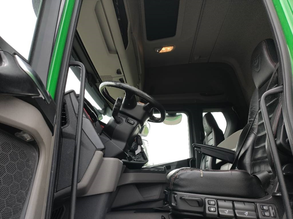 Scania R580 8x4 alusta 710tkm!! - Chassis vrachtwagen: afbeelding 5 Scania R580 8x4 alusta 710tkm!! - Chassis vrachtwagen: afbeelding 5