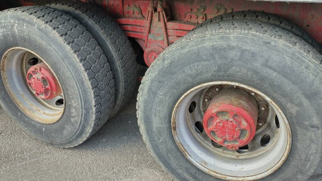 Leasing Volvo FH13 8x4 autom.kasettilava  Volvo FH13 8x4 autom.kasettilava: afbeelding 6