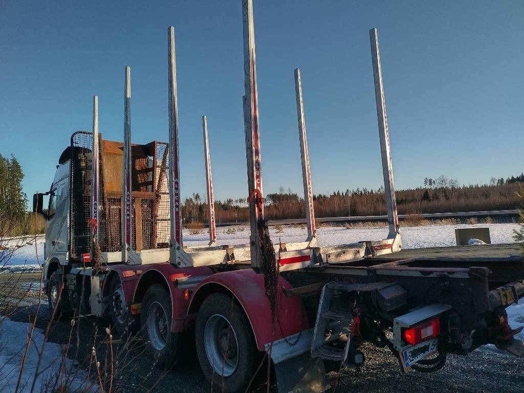 Volvo FH750 puuvarustus, napaperät,trippeli - Houttransport: afbeelding 5 Volvo FH750 puuvarustus, napaperät,trippeli - Houttransport: afbeelding 5