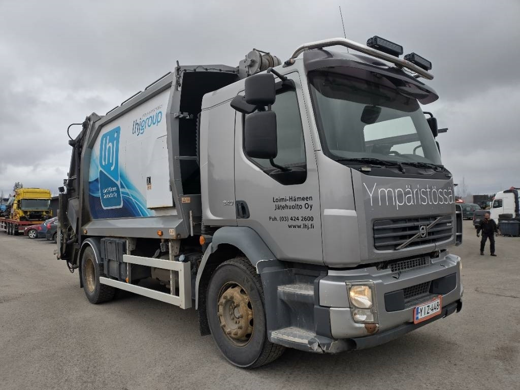 Volvo FLH240 Norba pakkaaja,vinssi - Vuilniswagen: afbeelding 1 Volvo FLH240 Norba pakkaaja,vinssi - Vuilniswagen: afbeelding 1