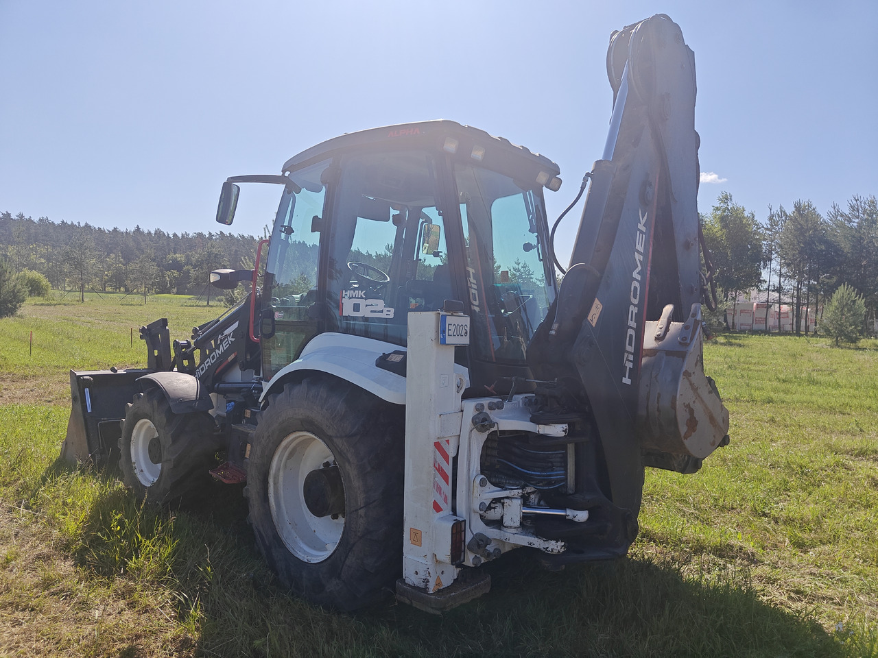 HIDROMEK HMK 102 B - Graaflaadmachine: afbeelding 4 HIDROMEK HMK 102 B - Graaflaadmachine: afbeelding 4