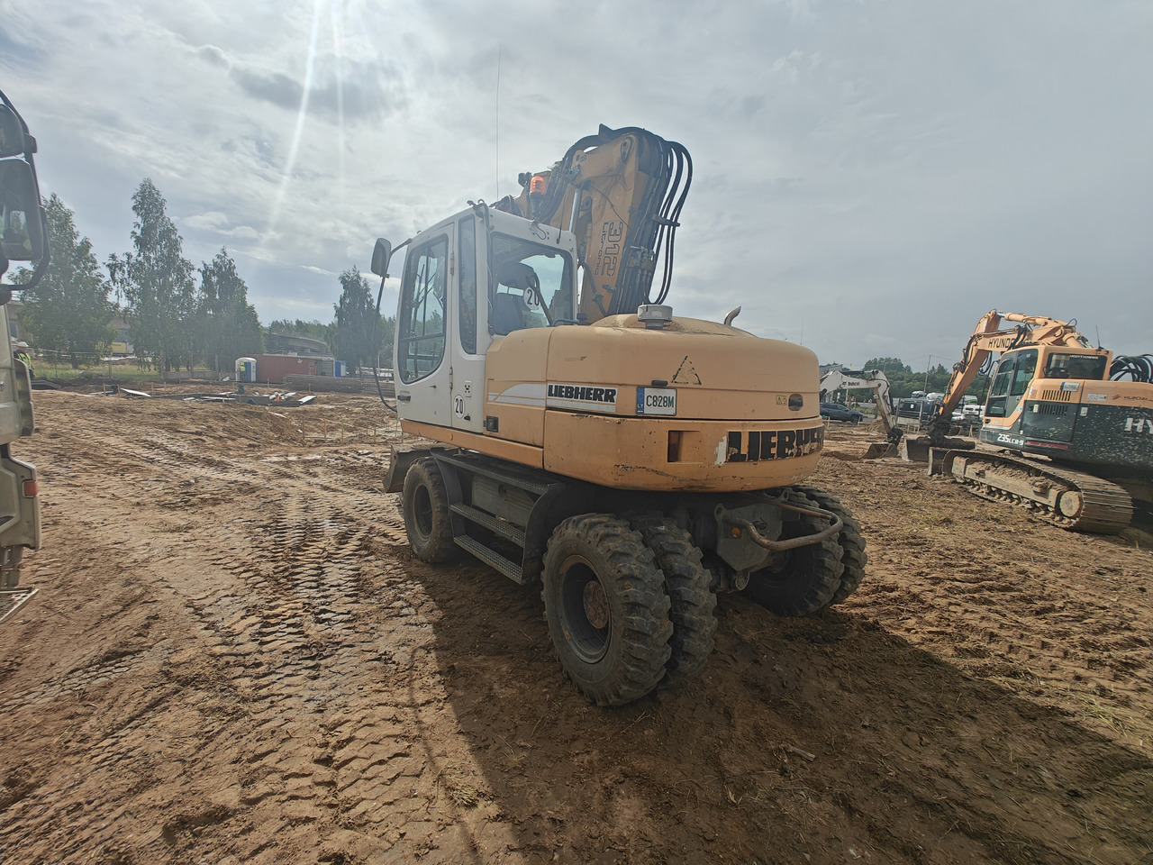 LIEBHERR A312 - Mobiele graafmachine: afbeelding 5 LIEBHERR A312 - Mobiele graafmachine: afbeelding 5