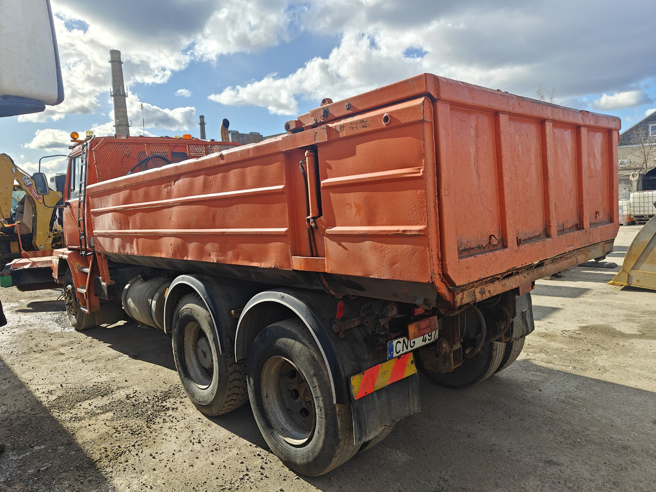 SISU SR 332 - Kipper vrachtwagen: afbeelding 5 SISU SR 332 - Kipper vrachtwagen: afbeelding 5