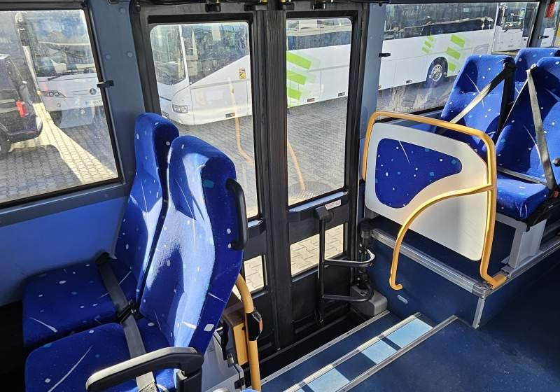 Streekbus Irisbus CROSSWAY/ SPROWADZONY/ KLIMATYZACJA/ MANUAL: afbeelding 12