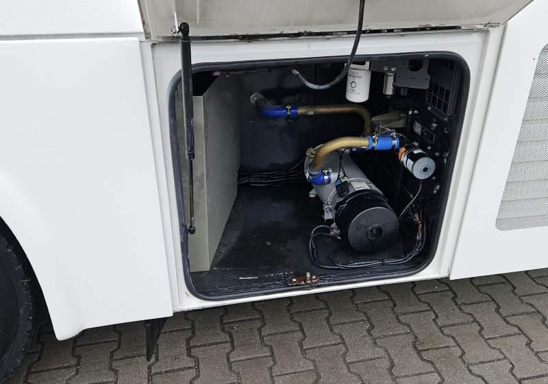 Streekbus Irisbus CROSSWAY/ SPROWADZONY/ MANUAL/: afbeelding 11 Streekbus Irisbus CROSSWAY/ SPROWADZONY/ MANUAL/: afbeelding 11