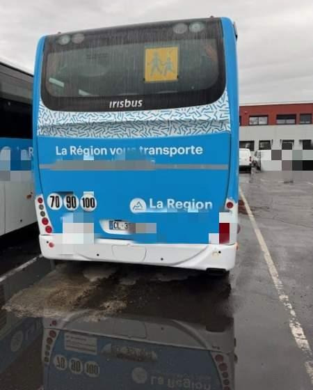 Irisbus EVADYS H / SPROWADZONY / MANUAL / EURO 5 - Streekbus: afbeelding 3 Irisbus EVADYS H / SPROWADZONY / MANUAL / EURO 5 - Streekbus: afbeelding 3