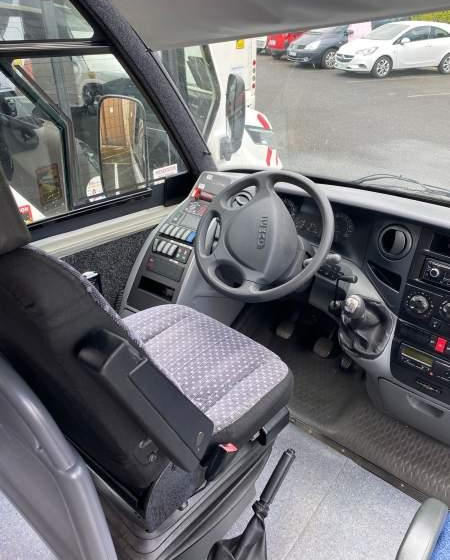 Irisbus WING / 34 MIEJSCA/ KLIMA DLA KIEROWCY/ 3 SZTUKI - Minibus, Personenvervoer: afbeelding 5 Irisbus WING / 34 MIEJSCA/ KLIMA DLA KIEROWCY/ 3 SZTUKI - Minibus, Personenvervoer: afbeelding 5