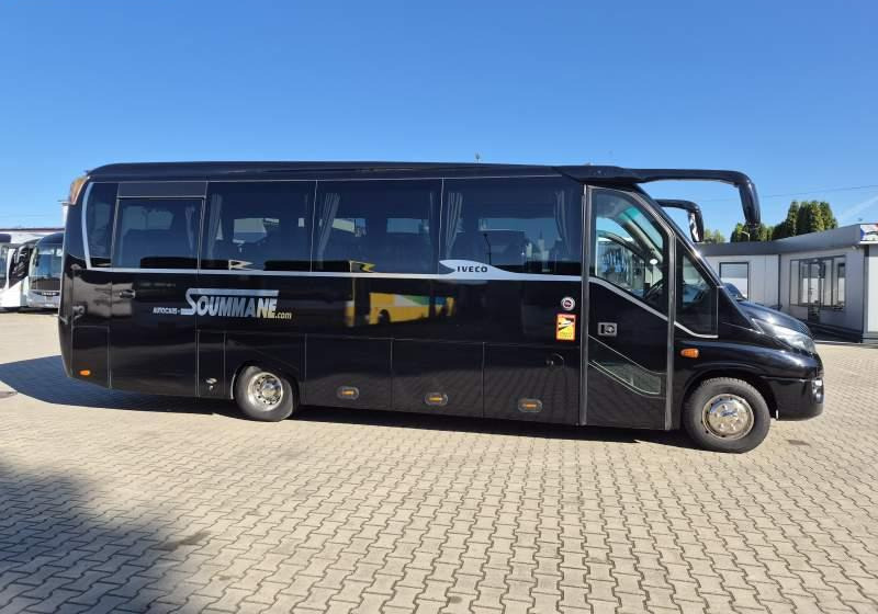 Iveco 70C17 ERENER / SPROWADZONY / PANORAMA / USB - Minibus, Personenvervoer: afbeelding 5 Iveco 70C17 ERENER / SPROWADZONY / PANORAMA / USB - Minibus, Personenvervoer: afbeelding 5