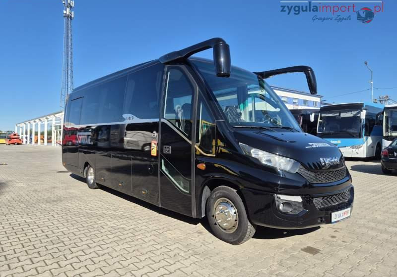 Iveco 70C17 ERENER / SPROWADZONY / PANORAMA / USB - Minibus, Personenvervoer: afbeelding 1 Iveco 70C17 ERENER / SPROWADZONY / PANORAMA / USB - Minibus, Personenvervoer: afbeelding 1