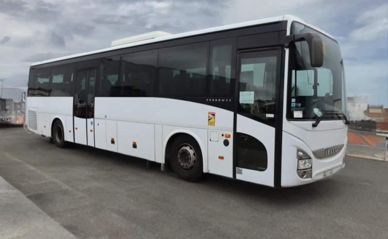 Iveco CROSSWAY LINE / SPROWADZONE/ AUTOMAT / 12 M - Streekbus: afbeelding 1 Iveco CROSSWAY LINE / SPROWADZONE/ AUTOMAT / 12 M - Streekbus: afbeelding 1