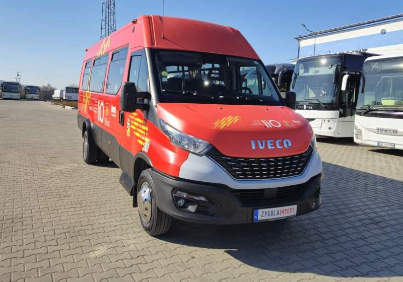 Iveco DAILY 65C18/SPROWADZONE/23 MIEJSCA/KLIM/WINDA - Minibus, Personenvervoer: afbeelding 3 Iveco DAILY 65C18/SPROWADZONE/23 MIEJSCA/KLIM/WINDA - Minibus, Personenvervoer: afbeelding 3