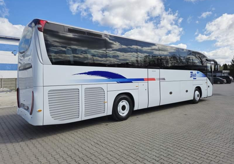 Iveco MAGELYS / SPROWADZONE / MANUAL / 12.20 M - Touringcar: afbeelding 4 Iveco MAGELYS / SPROWADZONE / MANUAL / 12.20 M - Touringcar: afbeelding 4