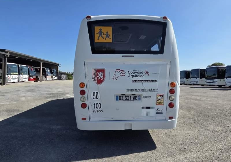 Iveco ROSERO FIRST / SPROWADZONE / 35 MIEJSC - Minibus, Personenvervoer: afbeelding 5 Iveco ROSERO FIRST / SPROWADZONE / 35 MIEJSC - Minibus, Personenvervoer: afbeelding 5