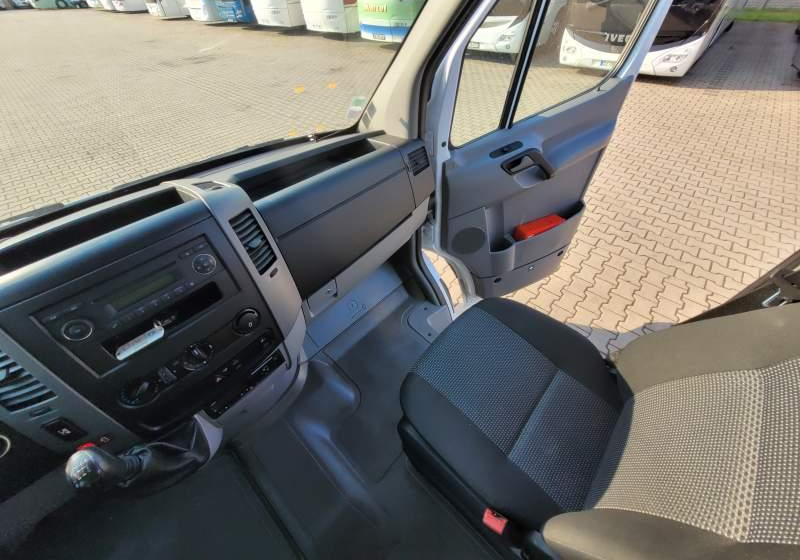 Mercedes-Benz 513 SPRINTER TRANSFER / SPROWADZONY/ MANUAL - Minibus, Personenvervoer: afbeelding 5 Mercedes-Benz 513 SPRINTER TRANSFER / SPROWADZONY/ MANUAL - Minibus, Personenvervoer: afbeelding 5