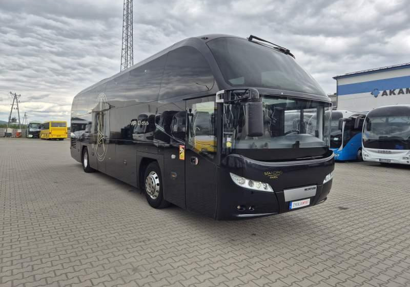 Neoplan CITYLINER/ SPROWADZONY / 55 MIEJSC/ 388 000 KM - Touringcar: afbeelding 2 Neoplan CITYLINER/ SPROWADZONY / 55 MIEJSC/ 388 000 KM - Touringcar: afbeelding 2