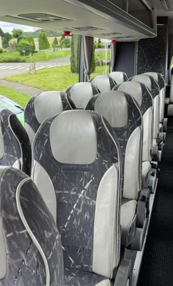 VanHool 911 ALICRON / SPROWADZONY / KRÓTKI/ MANUAL - Touringcar: afbeelding 5 VanHool 911 ALICRON / SPROWADZONY / KRÓTKI/ MANUAL - Touringcar: afbeelding 5