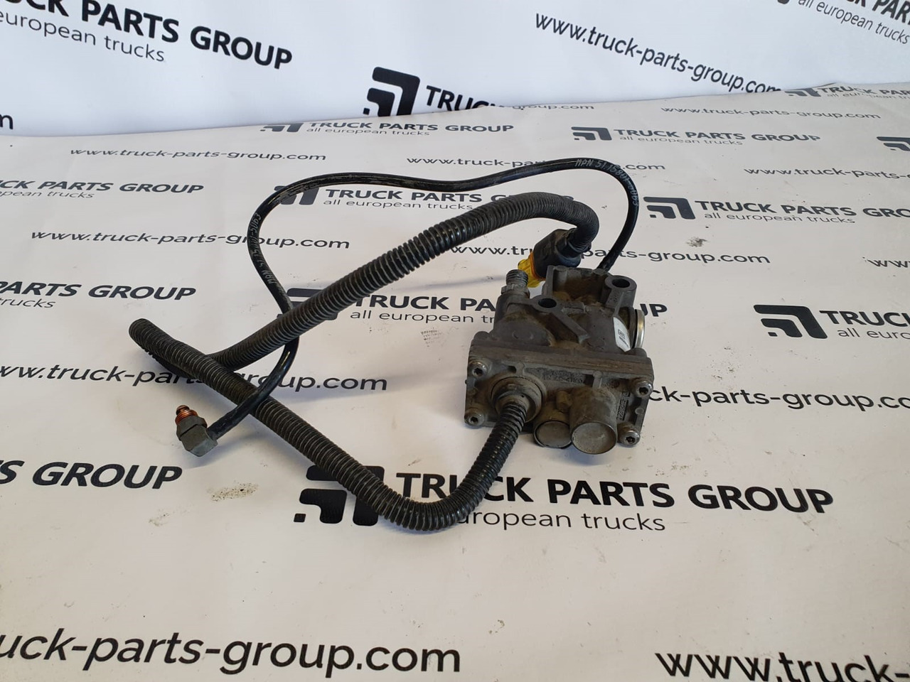 MAN MAN TGX / TGS EURO6 pressure pneumatic valve by NORGREN 4088530, 0105755, 51259020125, 51521600002, 81156106011, 81156106010, 51156100001, 81156106009, 81156106008 - Onderdelen voor Vrachtwagen: afbeelding 3 MAN MAN TGX / TGS EURO6 pressure pneumatic valve by NORGREN 4088530, 0105755, 51259020125, 51521600002, 81156106011, 81156106010, 51156100001, 81156106009, 81156106008 - Onderdelen voor Vrachtwagen: afbeelding 3