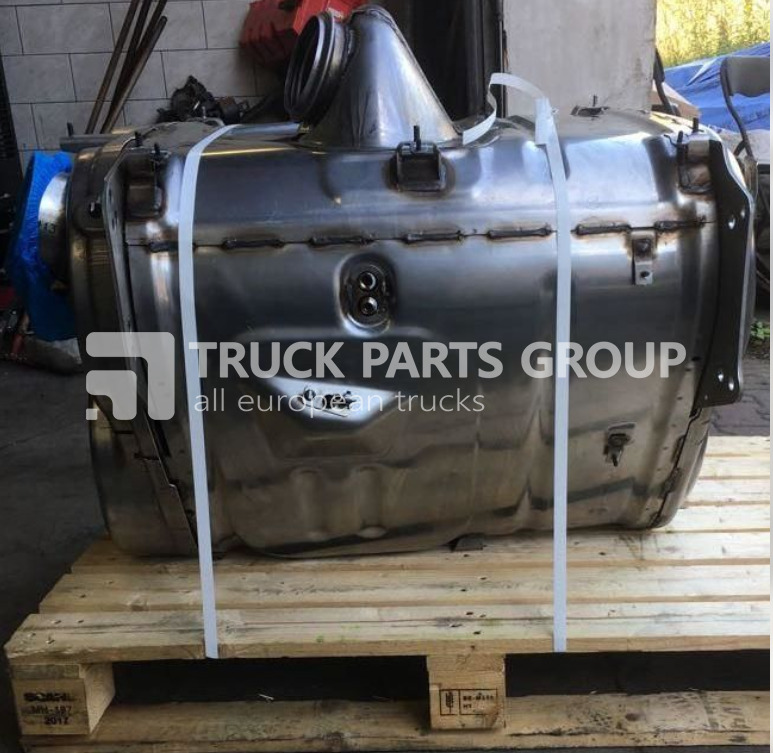 SCANIA XPI, PDE EURO6, DC13 catalyst, exhaust system, compact silencer, muffler - Geluiddemper voor Vrachtwagen: afbeelding 1 SCANIA XPI, PDE EURO6, DC13 catalyst, exhaust system, compact silencer, muffler - Geluiddemper voor Vrachtwagen: afbeelding 1