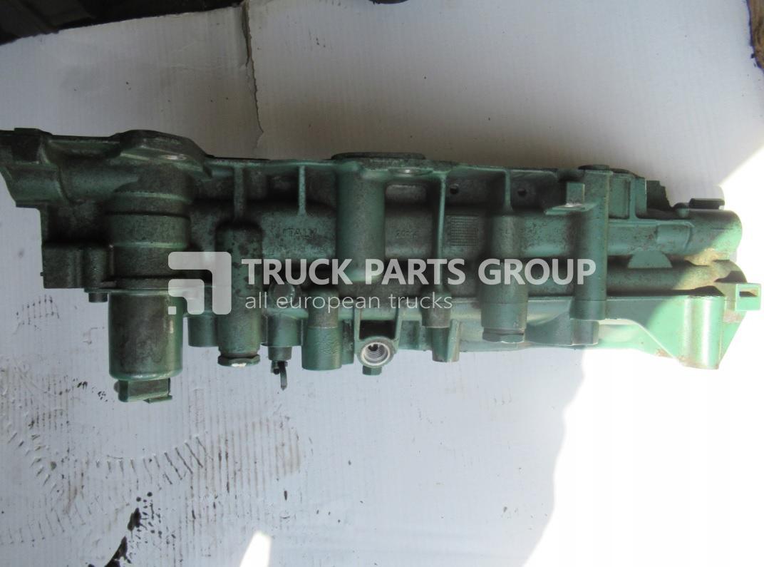 VOLVO FH4 EURO6, EURO 6 emission oil filter housing, 22093239, control valve 21985798, 21485928, 22093161, 22093203, 22093220, 22102383 - Oliefilter voor Vrachtwagen: afbeelding 1 VOLVO FH4 EURO6, EURO 6 emission oil filter housing, 22093239, control valve 21985798, 21485928, 22093161, 22093203, 22093220, 22102383 - Oliefilter voor Vrachtwagen: afbeelding 1