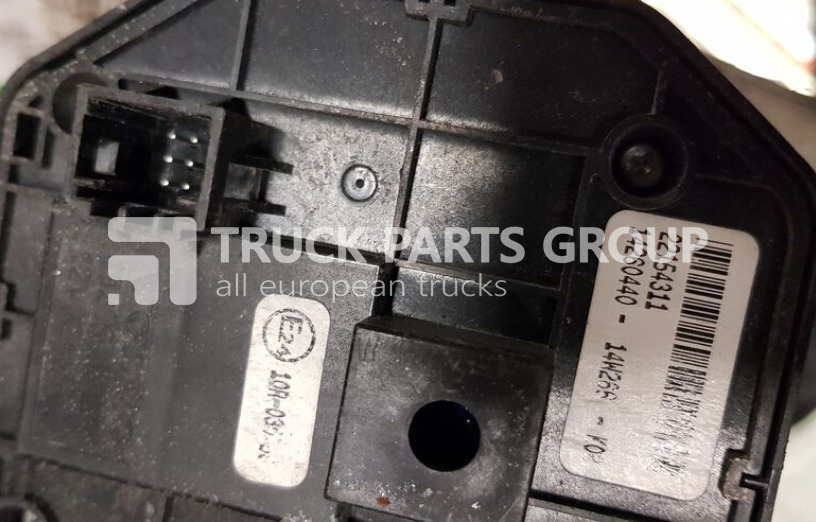 VOLVO FH4 euro6 control panels dashboard, central panel, information p dashboard - Instrumentenpaneel voor Vrachtwagen: afbeelding 5 VOLVO FH4 euro6 control panels dashboard, central panel, information p dashboard - Instrumentenpaneel voor Vrachtwagen: afbeelding 5