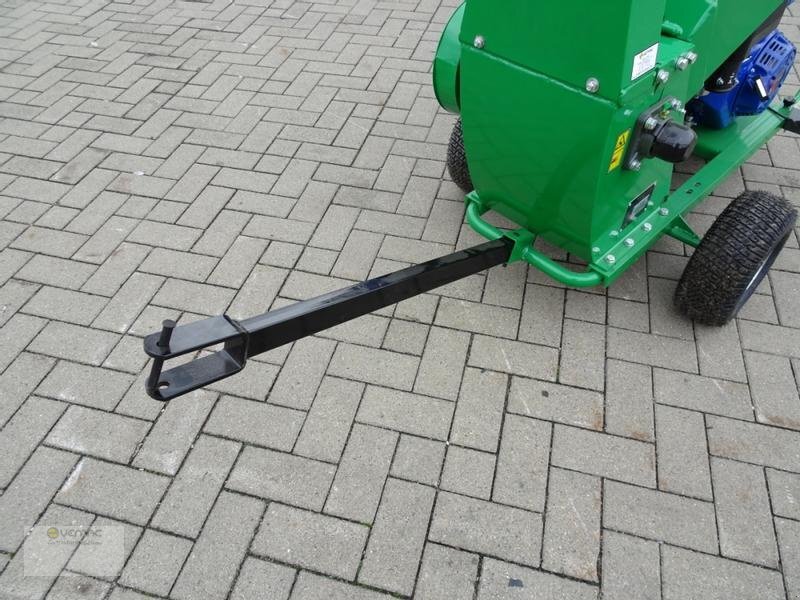 Vemac Eco8 Holzhäcksler Häcksler Schredder 15PS Benzin Motor Neu - Houtversnipperaar: afbeelding 5 Vemac Eco8 Holzhäcksler Häcksler Schredder 15PS Benzin Motor Neu - Houtversnipperaar: afbeelding 5