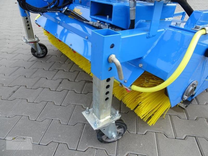 Vemac Kehrmaschine 150 180 230 250 280 Kehrbürste Kehrbesen Traktor NEU - Veeg: afbeelding 3 Vemac Kehrmaschine 150 180 230 250 280 Kehrbürste Kehrbesen Traktor NEU - Veeg: afbeelding 3