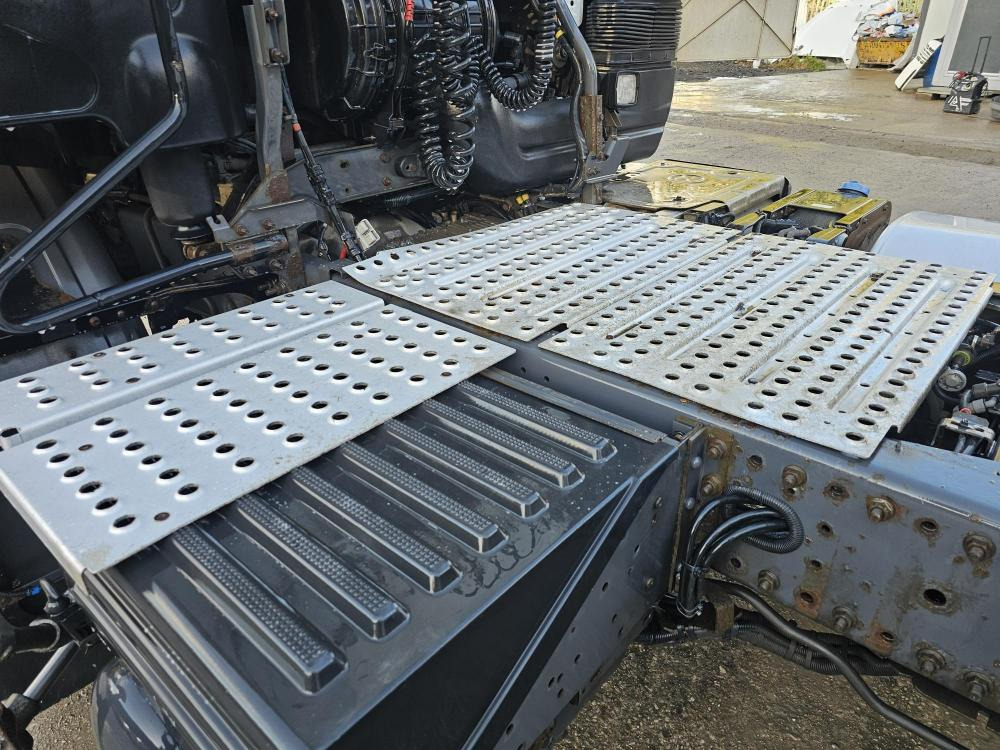 Renault Premium 430 4x2 - Trekker: afbeelding 4 Renault Premium 430 4x2 - Trekker: afbeelding 4