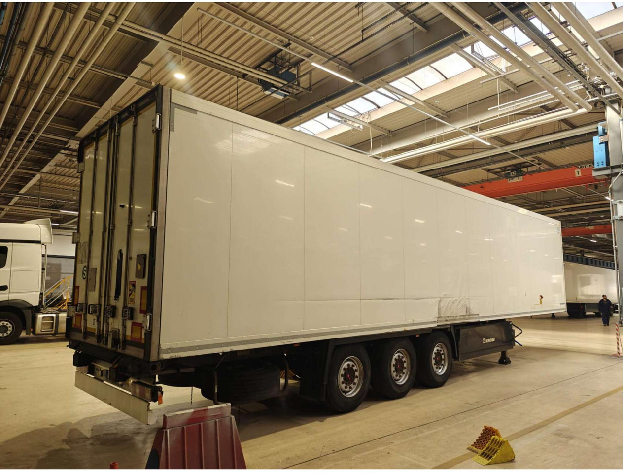 2018 Krone SDR Cool Liner FP 60 ThermoKing SLXi 300 - Koelwagen oplegger: afbeelding 2 2018 Krone SDR Cool Liner FP 60 ThermoKing SLXi 300 - Koelwagen oplegger: afbeelding 2