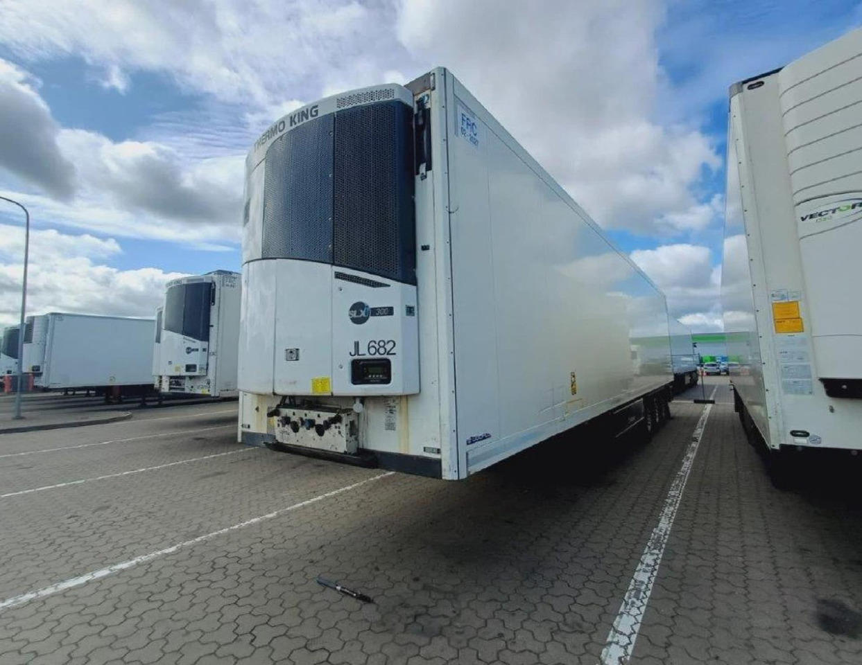 2018 Krone SDR Double Deck Cool Liner FP45 ThermoKing SLXi 300 Lifting Axle - Koelwagen oplegger: afbeelding 1 2018 Krone SDR Double Deck Cool Liner FP45 ThermoKing SLXi 300 Lifting Axle - Koelwagen oplegger: afbeelding 1
