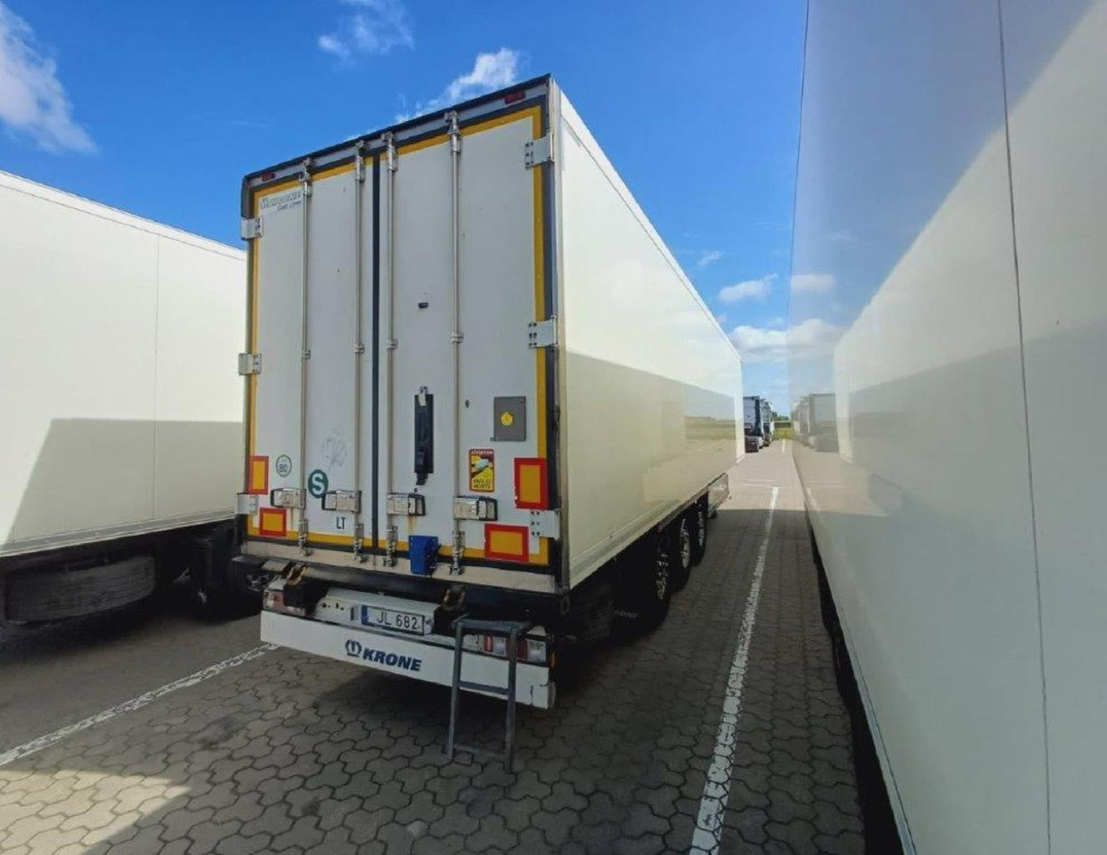 2018 Krone SDR Double Deck Cool Liner FP45 ThermoKing SLXi 300 Lifting Axle - Koelwagen oplegger: afbeelding 4 2018 Krone SDR Double Deck Cool Liner FP45 ThermoKing SLXi 300 Lifting Axle - Koelwagen oplegger: afbeelding 4
