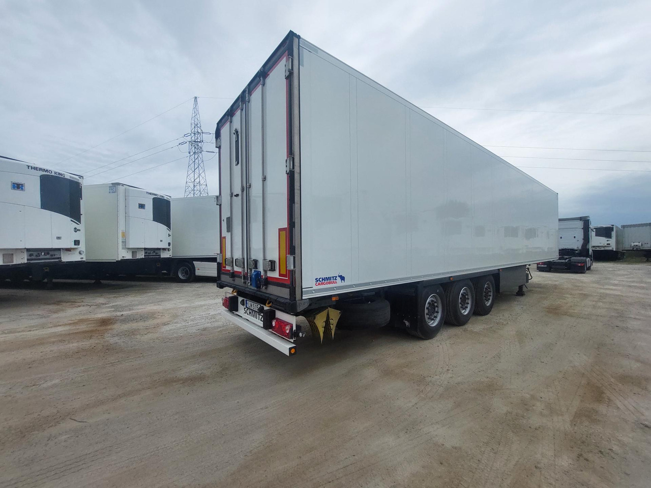 2018 Schmitz Cargobull SKO Double Deck FP 60 ThermoKing SLXi 300 Lifting Axle - Koelwagen oplegger: afbeelding 5 2018 Schmitz Cargobull SKO Double Deck FP 60 ThermoKing SLXi 300 Lifting Axle - Koelwagen oplegger: afbeelding 5