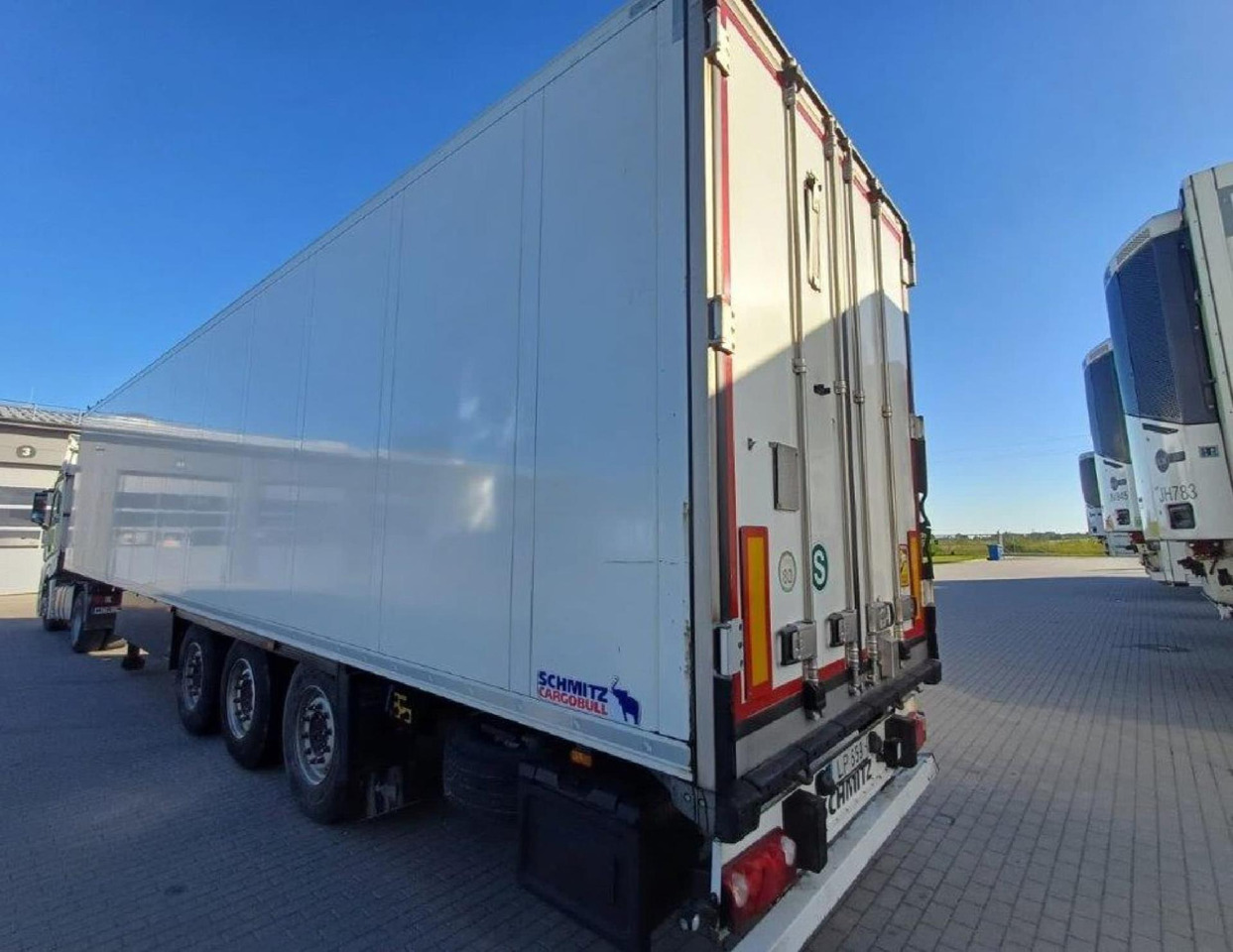 2018 Schmitz Cargobull SKO Double Deck FP 60 ThermoKing SLXi 300 Lifting Axle - Koelwagen oplegger: afbeelding 2 2018 Schmitz Cargobull SKO Double Deck FP 60 ThermoKing SLXi 300 Lifting Axle - Koelwagen oplegger: afbeelding 2