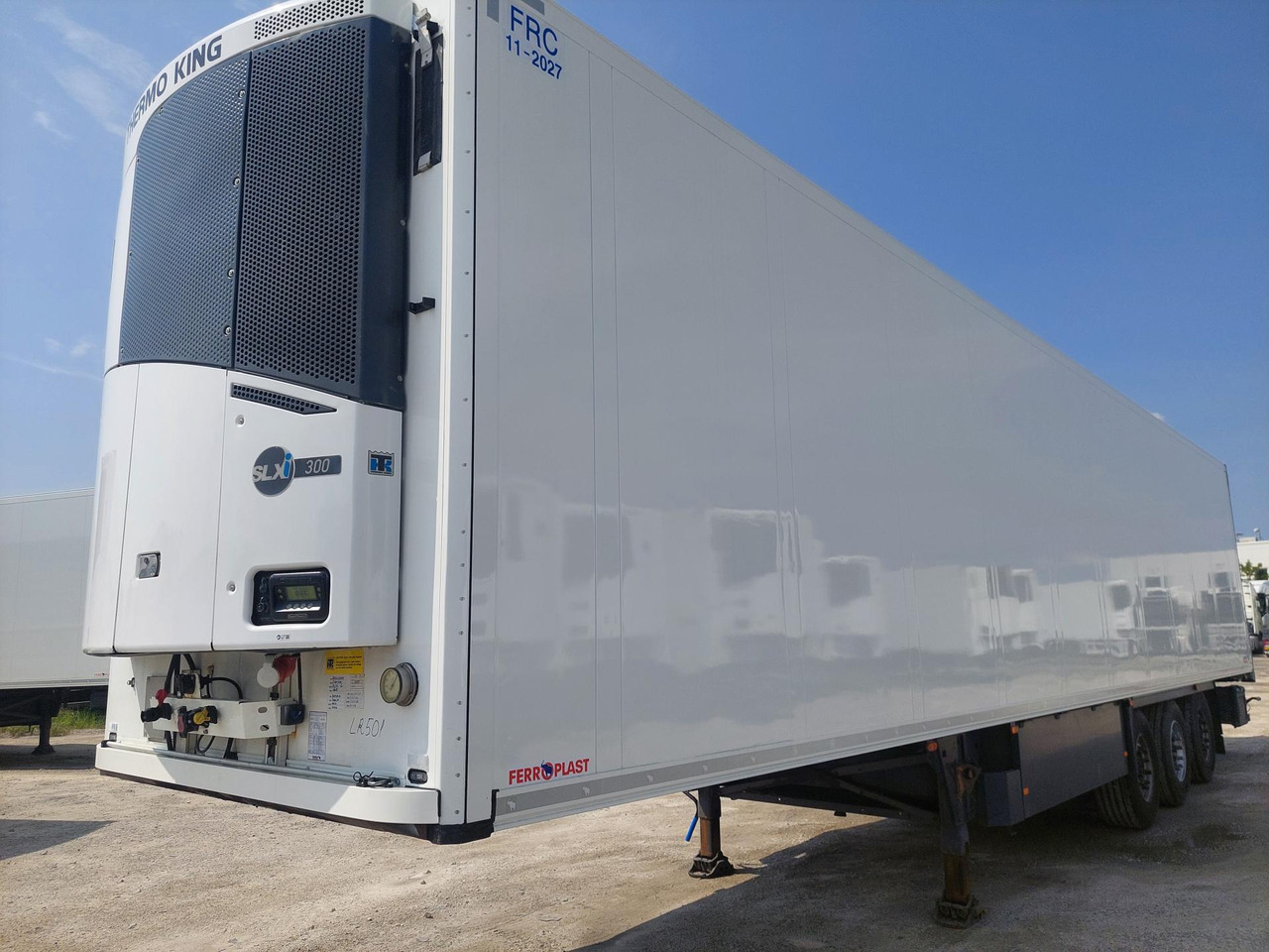2018 Schmitz Cargobull SKO Double Deck FP 60 ThermoKing SLXi 300 Lifting Axle - Koelwagen oplegger: afbeelding 2 2018 Schmitz Cargobull SKO Double Deck FP 60 ThermoKing SLXi 300 Lifting Axle - Koelwagen oplegger: afbeelding 2