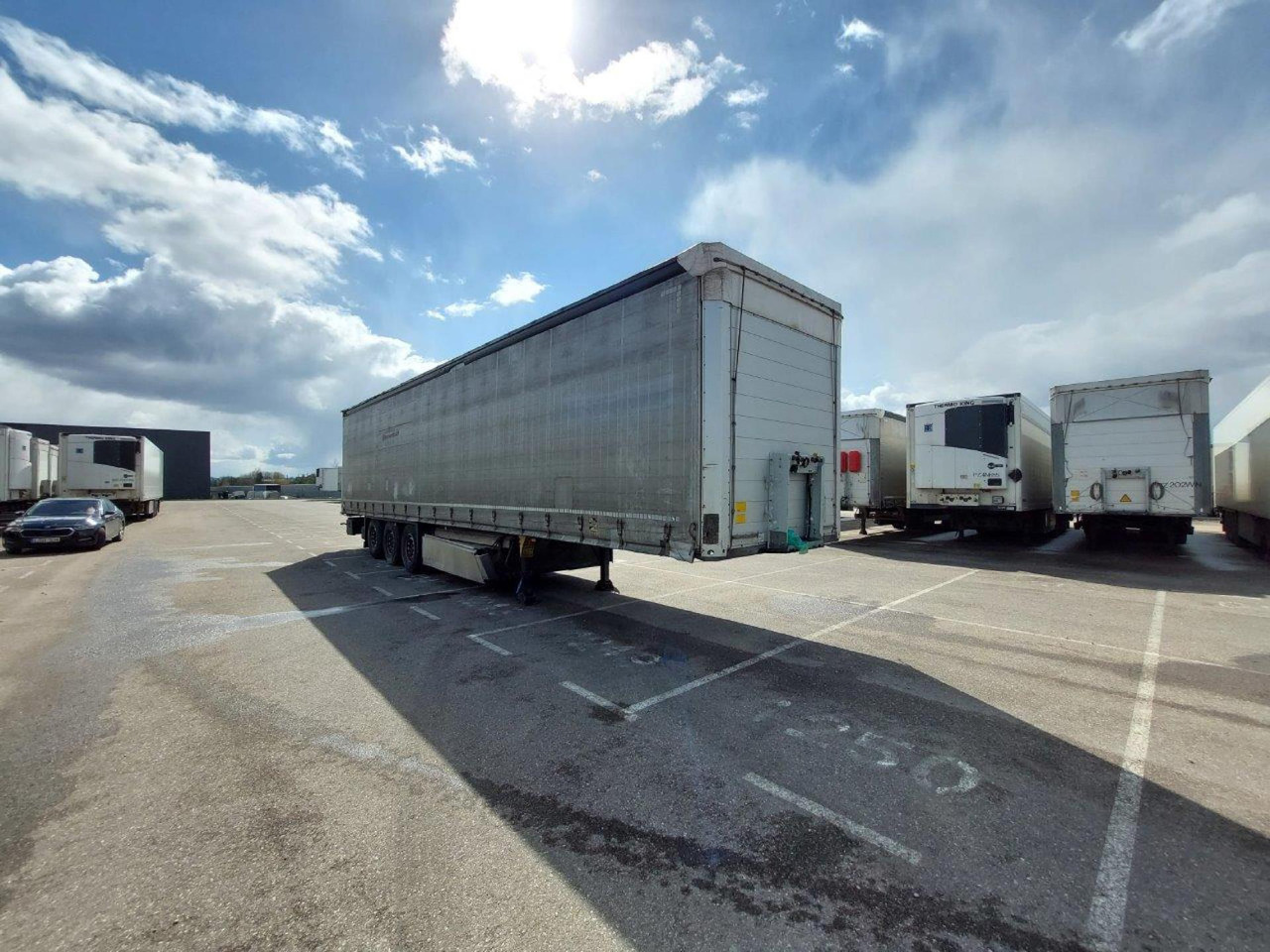 2019 Schmitz Cargobull SCS24/L Lifting Axle - Schuifzeiloplegger: afbeelding 4 2019 Schmitz Cargobull SCS24/L Lifting Axle - Schuifzeiloplegger: afbeelding 4