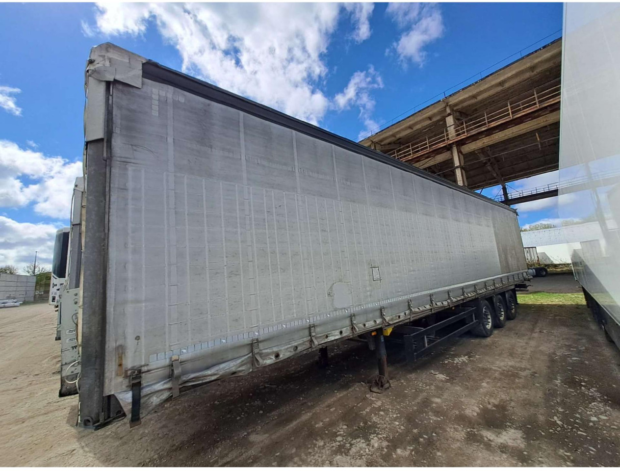 2019 Schmitz Cargobull SCS24/L Varios - Schuifzeiloplegger: afbeelding 4 2019 Schmitz Cargobull SCS24/L Varios - Schuifzeiloplegger: afbeelding 4