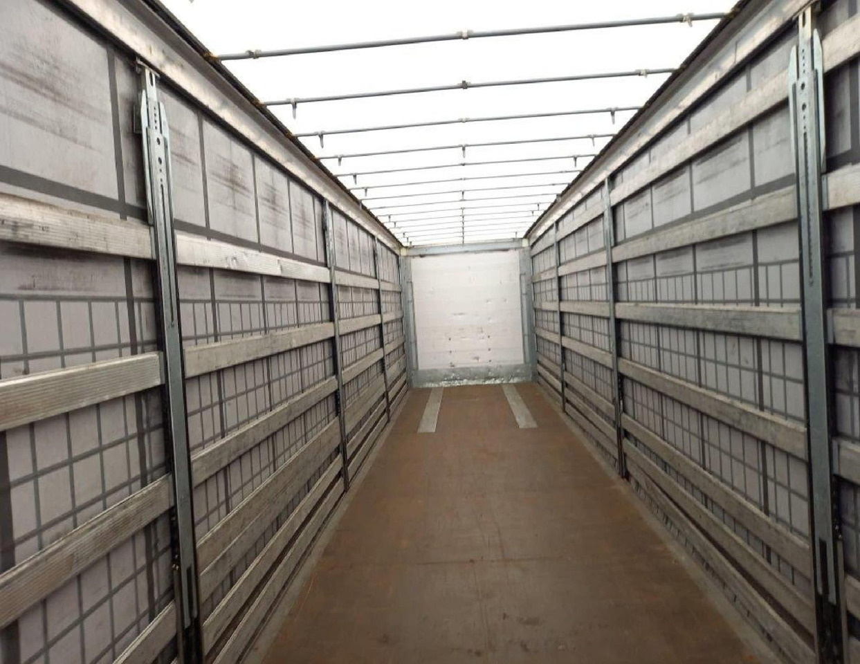 2020 Schmitz Cargobull SCS24/L Varios - Schuifzeiloplegger: afbeelding 2 2020 Schmitz Cargobull SCS24/L Varios - Schuifzeiloplegger: afbeelding 2