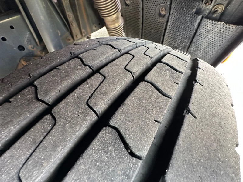 Iveco EuroCargo 80 -160L / EURO 6 / WINCH / ALU RAMPS / LOW KM! / NEW APK - Autovrachtwagen vrachtwagen: afbeelding 5 Iveco EuroCargo 80 -160L / EURO 6 / WINCH / ALU RAMPS / LOW KM! / NEW APK - Autovrachtwagen vrachtwagen: afbeelding 5