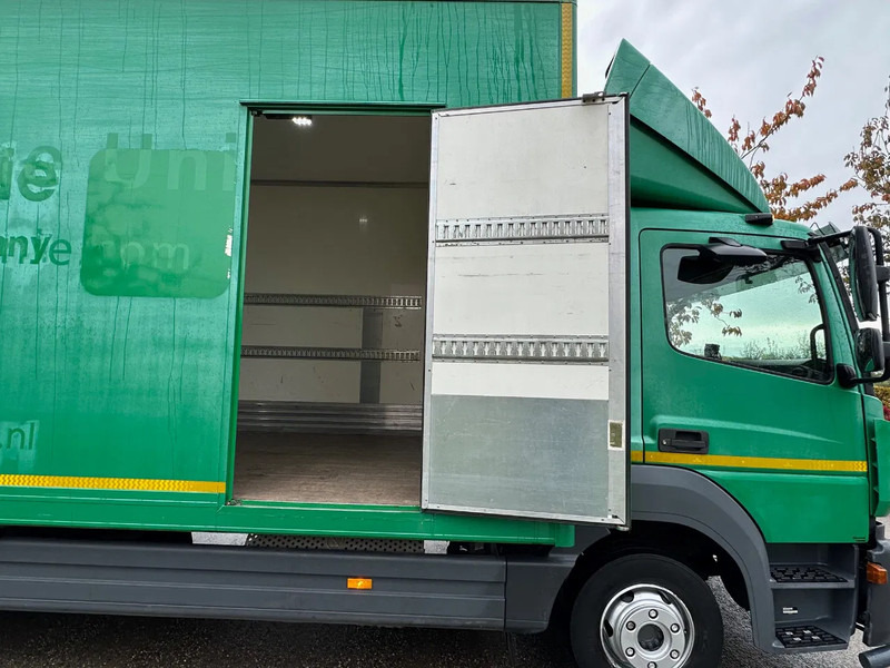 Mercedes-Benz Atego 1018 / NL TRUCK / EURO 6 / ONLY 100.000KM! / BOX+LIFT+SIDE DOOR / CLIMA / AUTOMATIC - Bakwagen: afbeelding 2 Mercedes-Benz Atego 1018 / NL TRUCK / EURO 6 / ONLY 100.000KM! / BOX+LIFT+SIDE DOOR / CLIMA / AUTOMATIC - Bakwagen: afbeelding 2